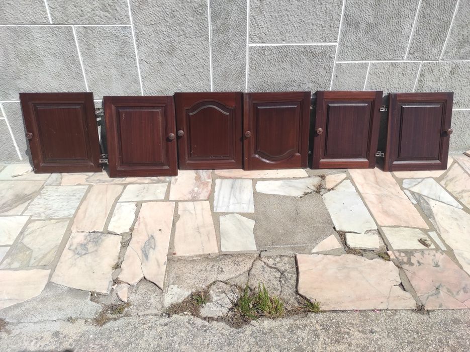 Portas de armário para cozinha ou outros móveis