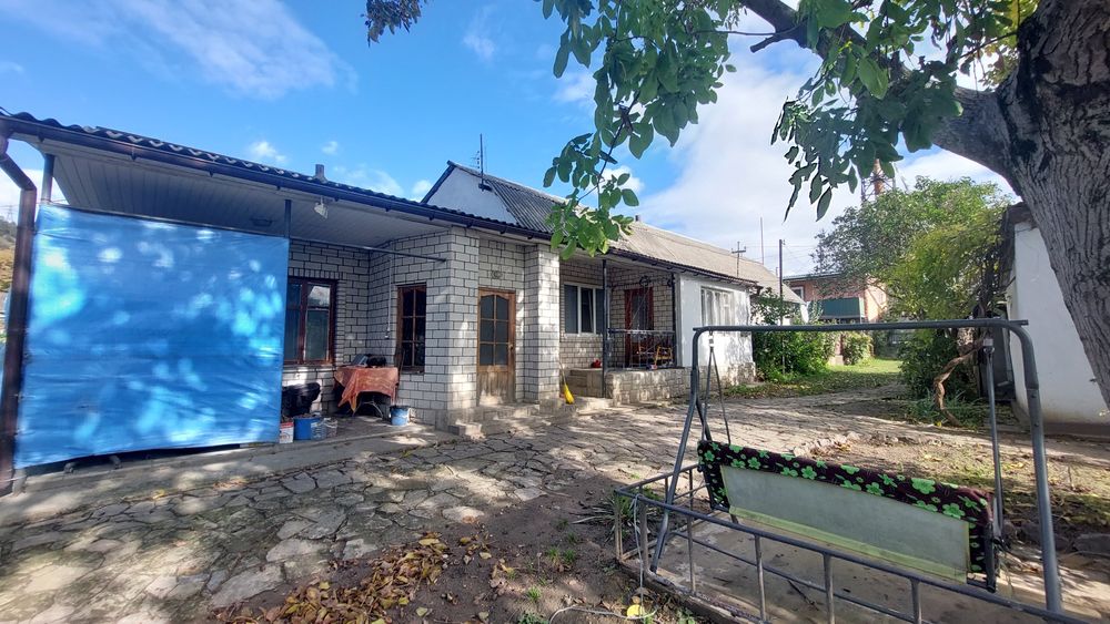 Продам будинок. Вул.Тропініна,65а.