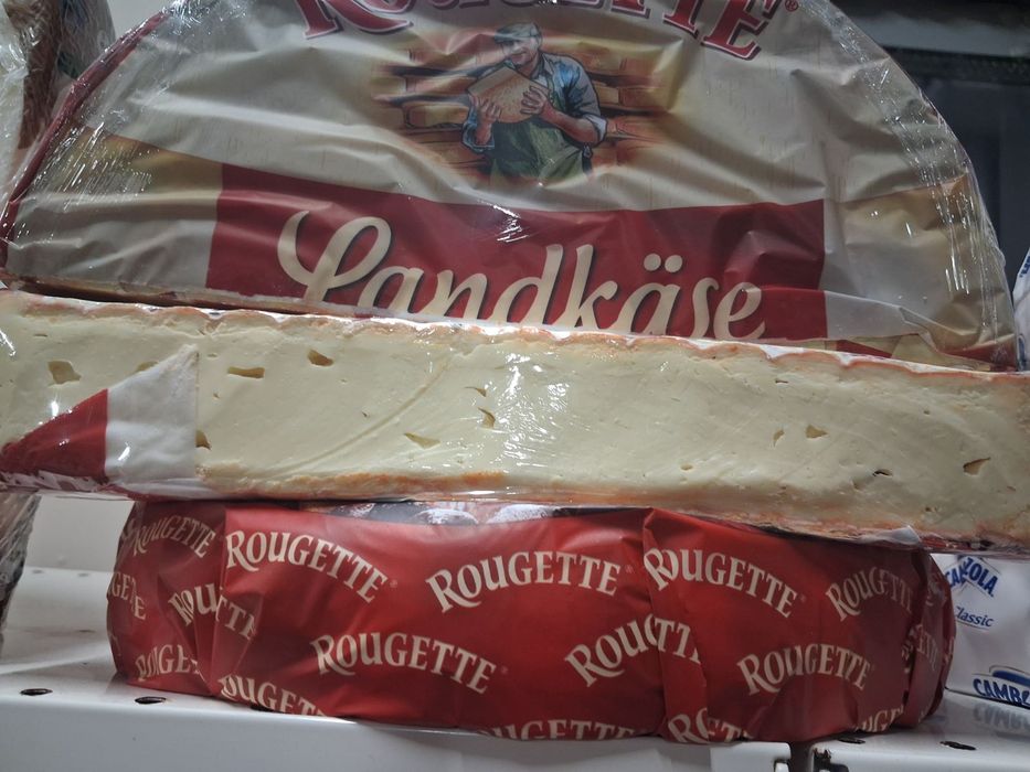 сир Ружетт (Rougette Landkase)