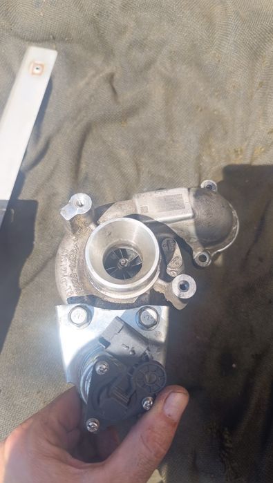 Турбіна 1.4 1.5 1.6hdi Peugeot 208 ford citrien berlingo c3