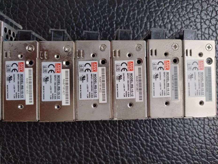 Zasilacze LED do zabudowy Transformator y Mean Well RS Komplet 9 sztuk