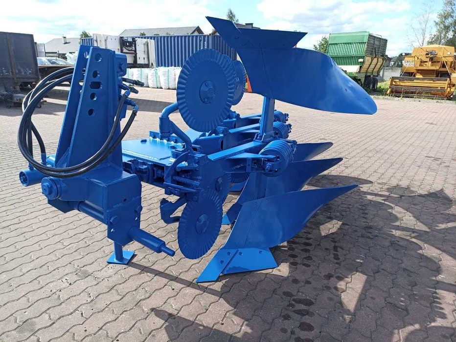 Plugi trzyskibowe obrotowe Fiskars Overum.Zabezpieczenia