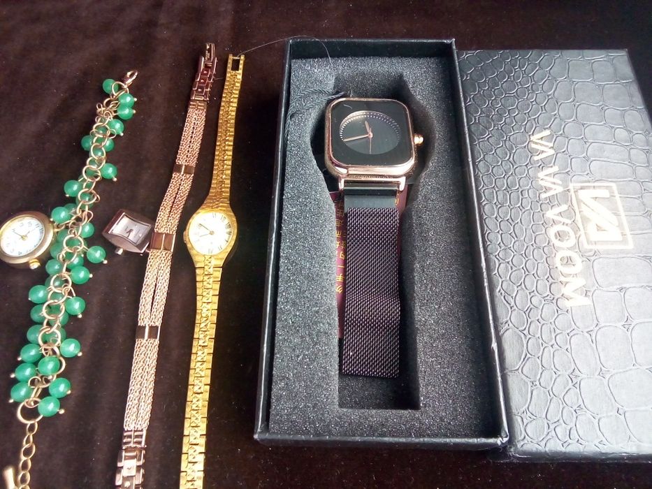 Швейцарскчасы ROMANSON glselle с камнем