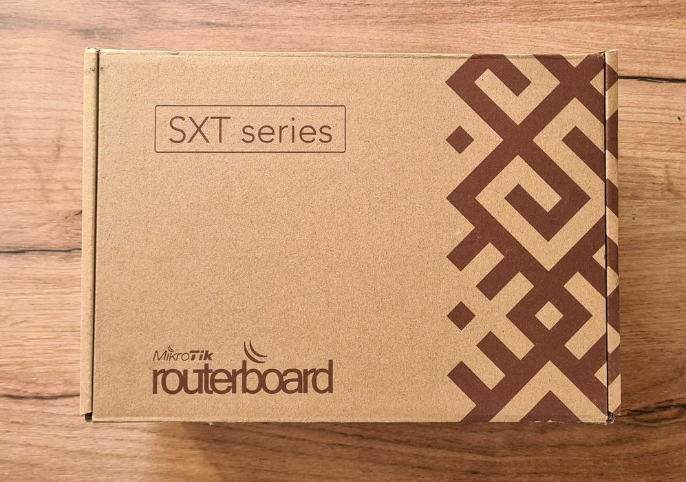 Точка доступу MikroTik SXT LTE kit RBSXTR&R11e-LTE