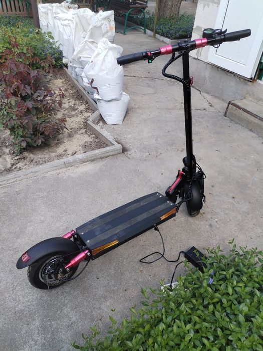 Електросамокат bozon zx 5