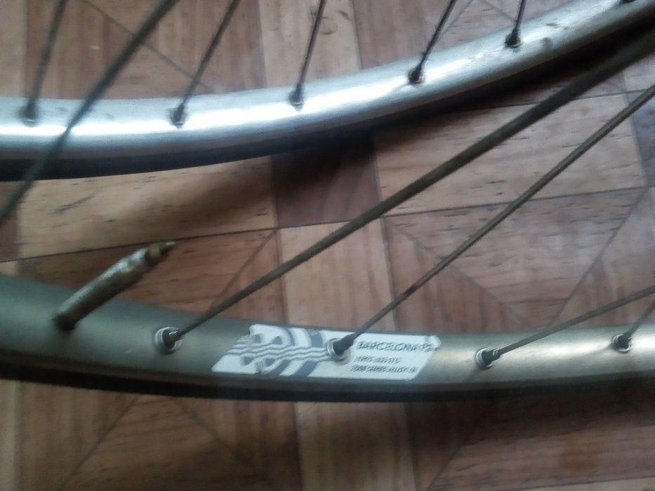 Колеса на фикс вилсет