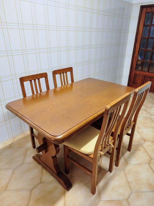 DINING TABLE | Extendable Solid Wood Table (with 6 chairs)64298017038595120