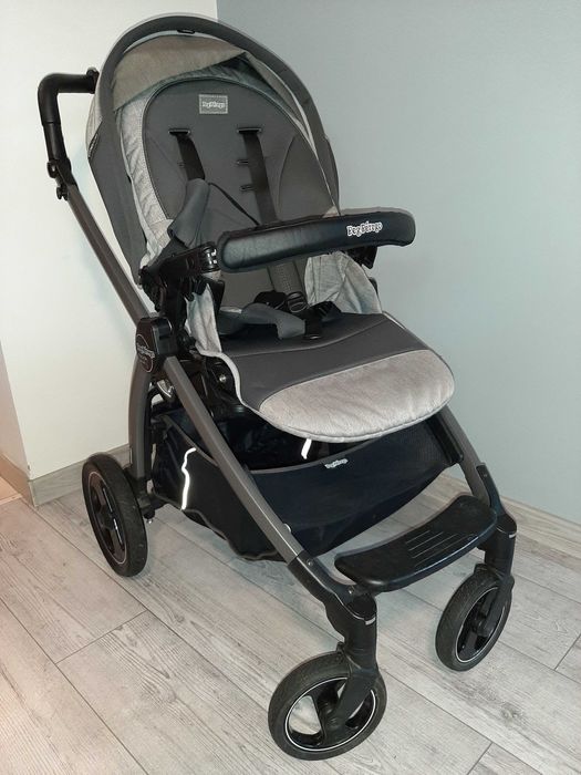 Komplet - Gondola,fotelik+baza, spacerowka PegPerego