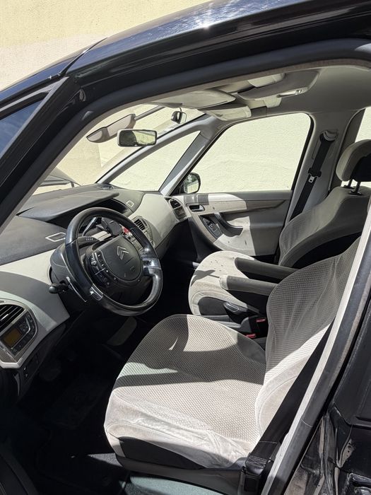 Citroën C4 Picasso 1.6 HDi Automático 2008 – Excelente Estado – €4.500