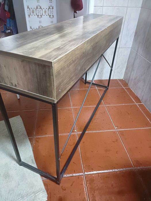Mesa Cómoda como NOVA