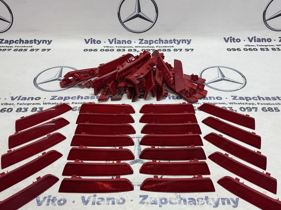 Катафот заднього бампера Віто W447 відбивач задній Vito W447 Metris