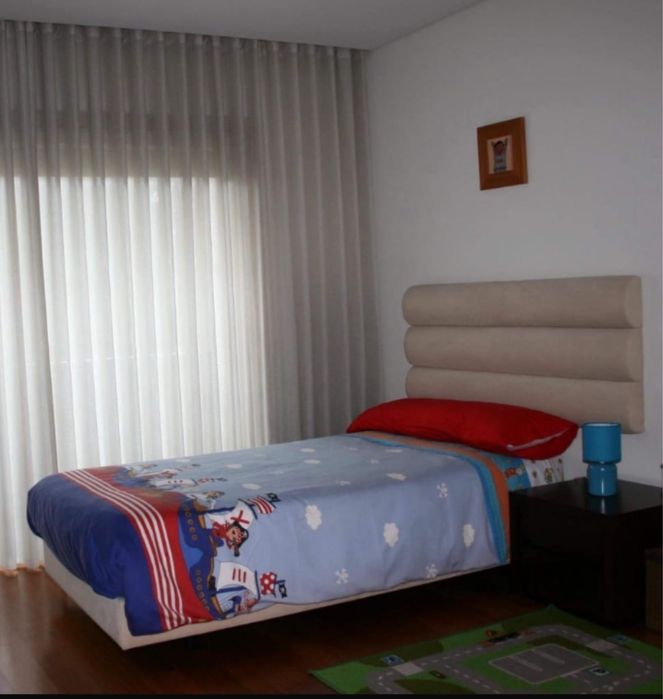 Quarto de Solteiro Completo 2 Camas Twin com Sommier e Cabeceira