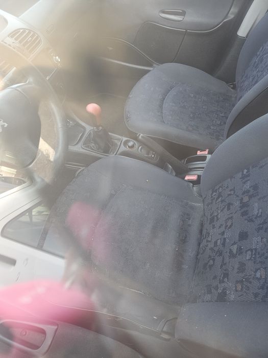 Peugeot 206 ano 2000