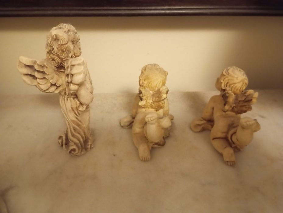 3 estatuetas Biscuit Anjos