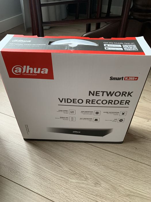 Комплект видео наблюдение , две камеры , жесткий диск и т.д.