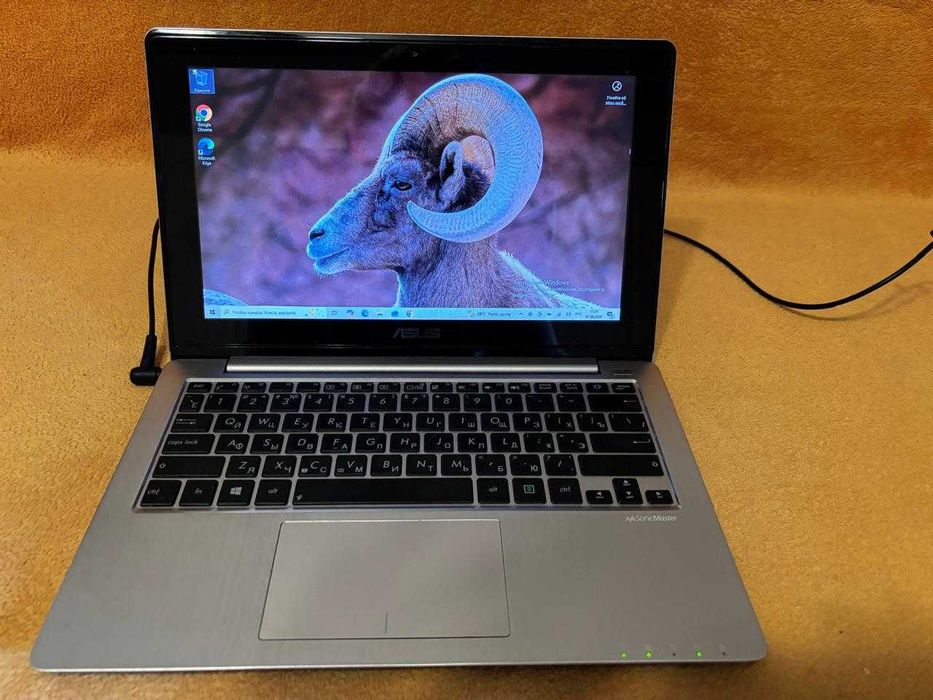 Ноутбук ASUS S200E-CT162H