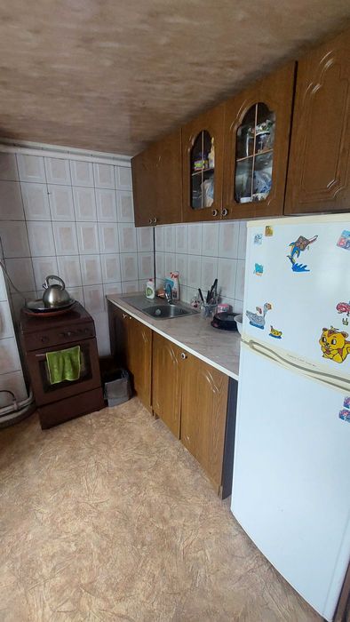 Продаж частини будинка по вулиці Опанасюка