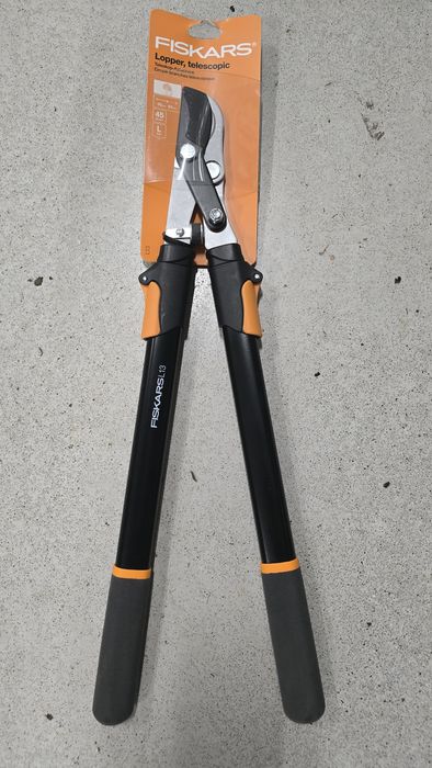 Sekator teleskopowy L13 Fiskars nowy