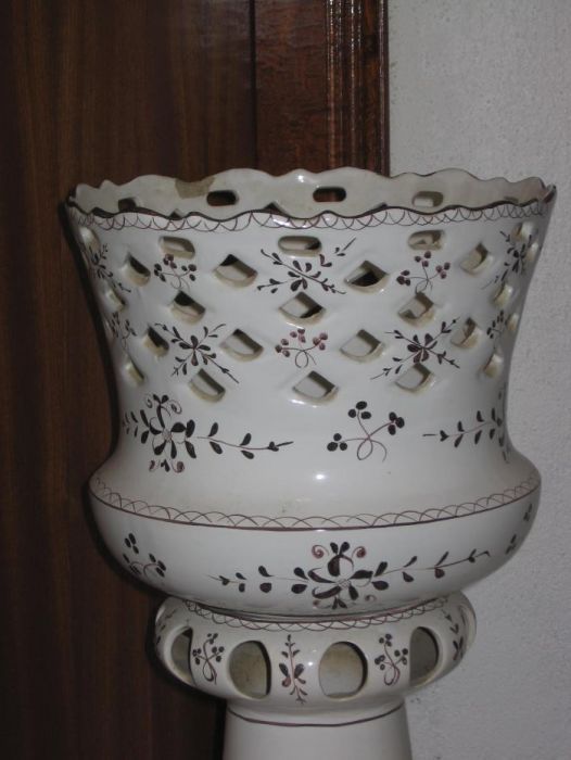 Coluna com vaso em loiça443109581049702402