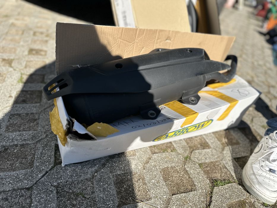 Escape novo para NMax