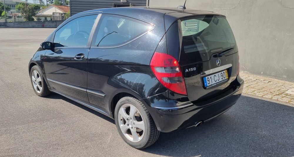 Mercedes A150 com cx. automática