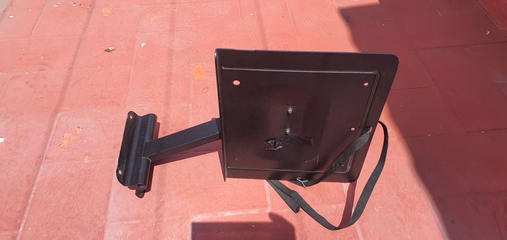 Support...stand...small wall TV64286063971969121