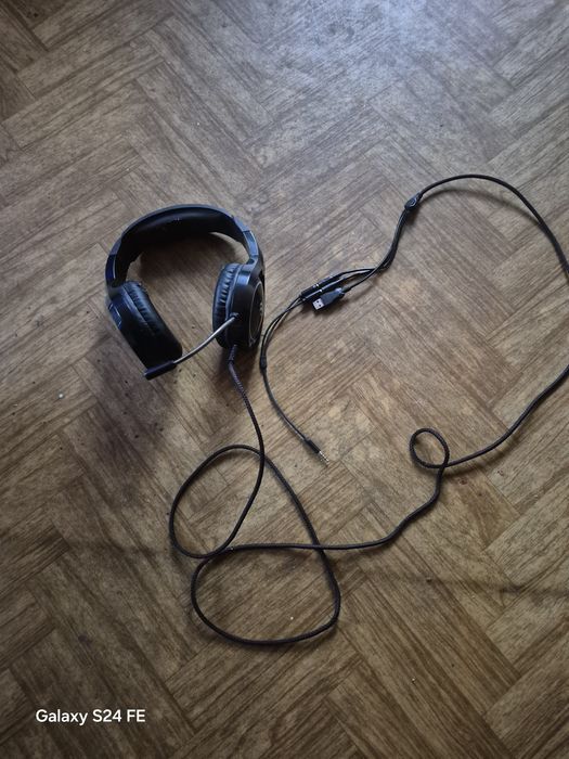 Słuchawki gamingowe z mikrofonem nauszne podświetlane do komputera