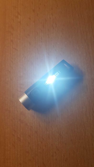 Latarka led Philips  breloczek do kluczy gadżet