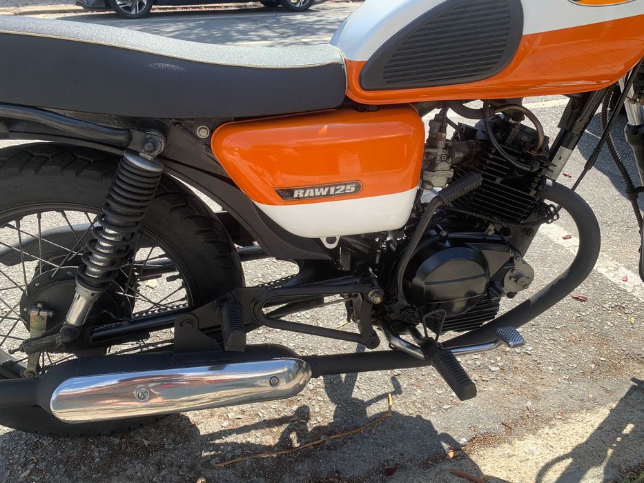 Hanway Cafe Racer 125 Raw - Mota em óptimo estado