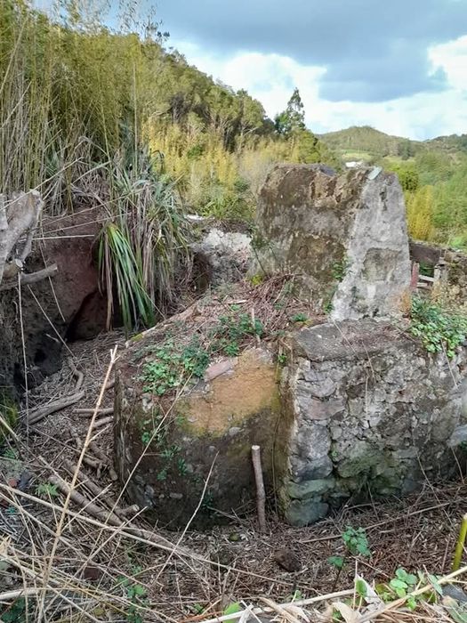 Terreno Ruina nos Açores