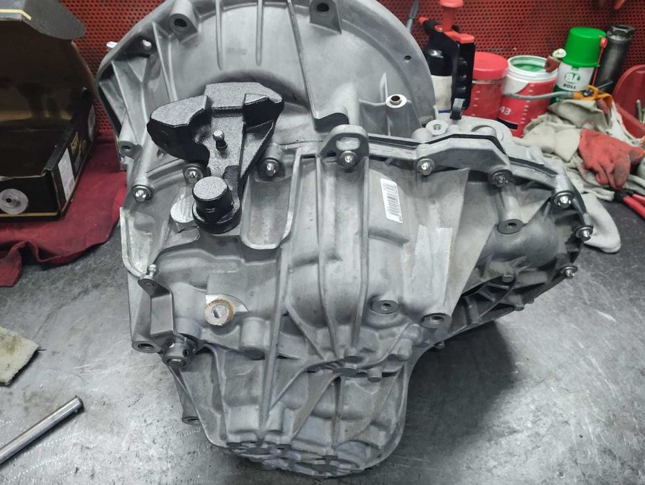 Skrzynia biegów Master 2,2 2,5 2,3 DCI pk6 pk5 pf6 25 lat doświadczeni