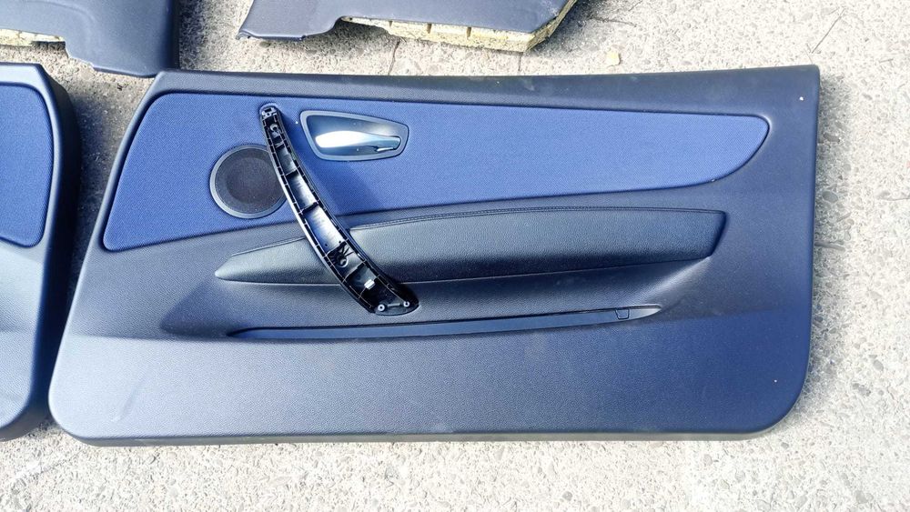 Fotele kanapa boczki BMW E81