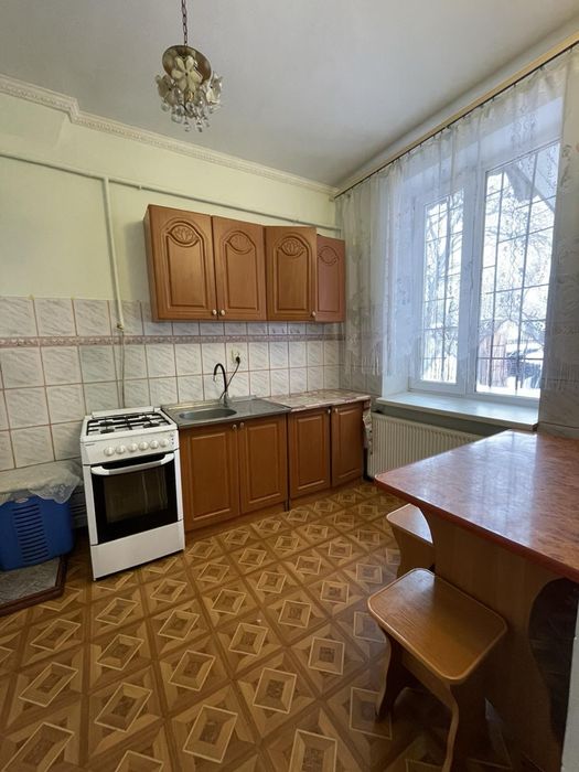 Продаж частини будинку в центрі міста