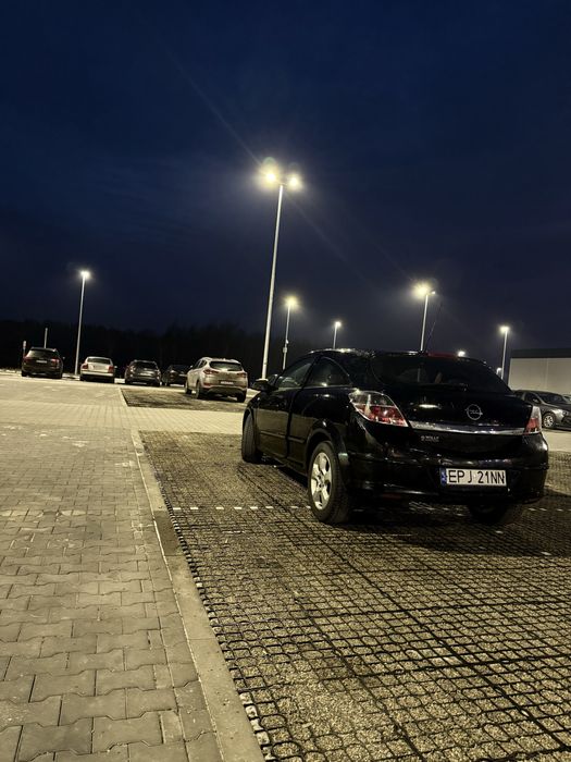 Opel astra h gtc 1.9 cdti