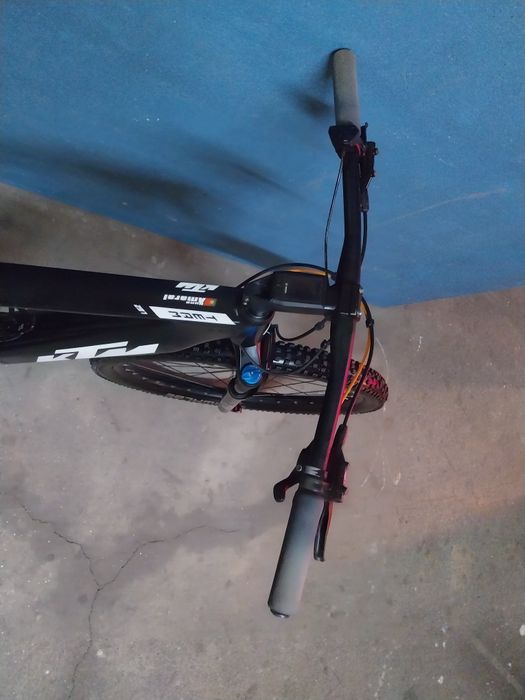 Bicicleta elétrica KTM Macina Team 291