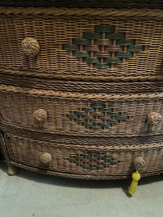 Comoda de verga tons neutros