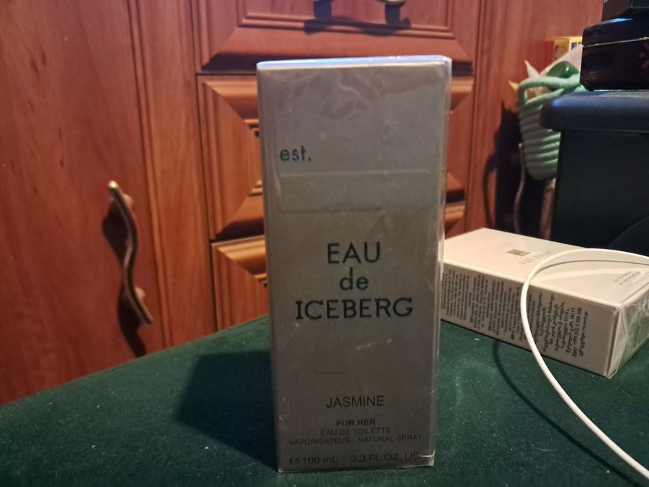 Eau de iceberg for her