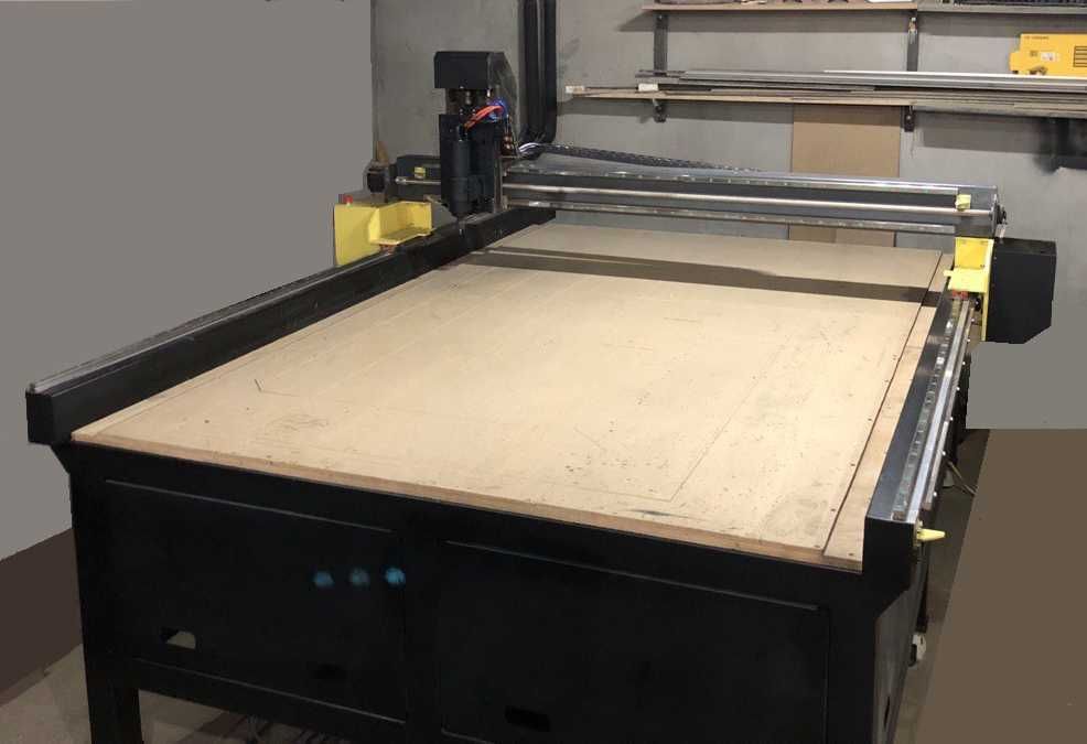 cnc чпу 2,5 на 1,5 м, фрезер станок по дереву, пластику, тд