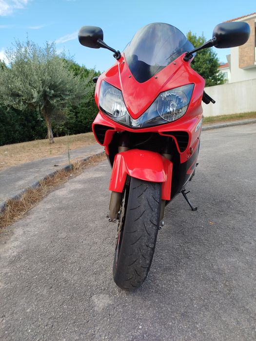 Honda CBR 600 Fsport impecável.