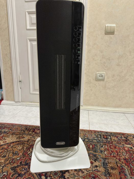 Тепловентилятор "DeLonghi" TCH8093ER - НОВЫЙ / Торга НЕТ