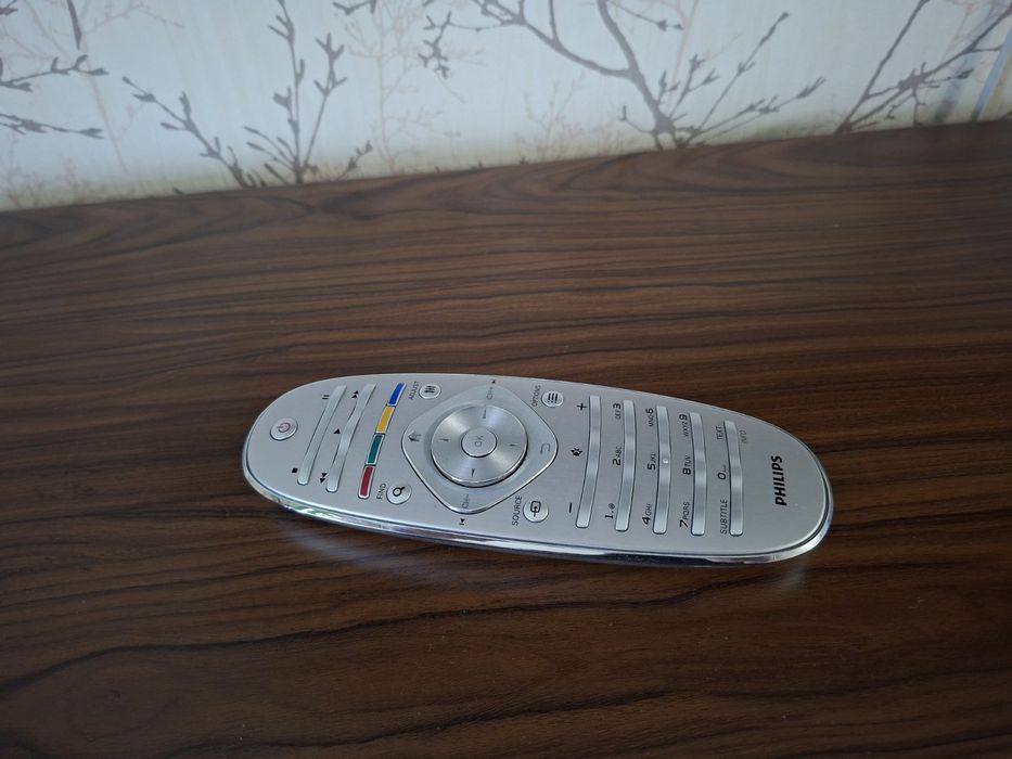 Продам телевiзор PHILIPS  43 б/у