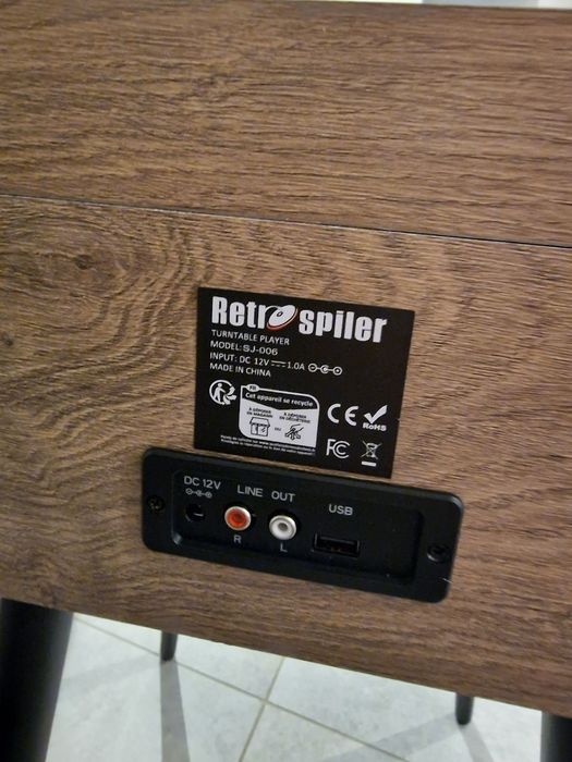 Gramofon Retro Spiler