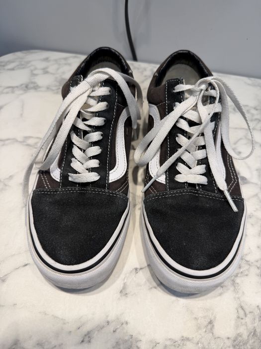 Продам кеди Vans 400грн.!