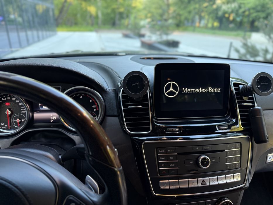 Mercedes-Benz GLS-Class 2017
