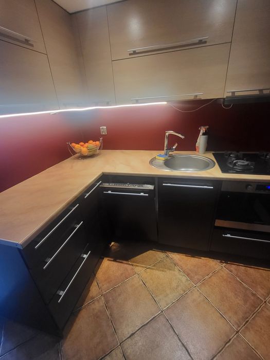 Meble kuchenne narożne z AGD – zlew, płyta gazowa, piekarnik  gratis