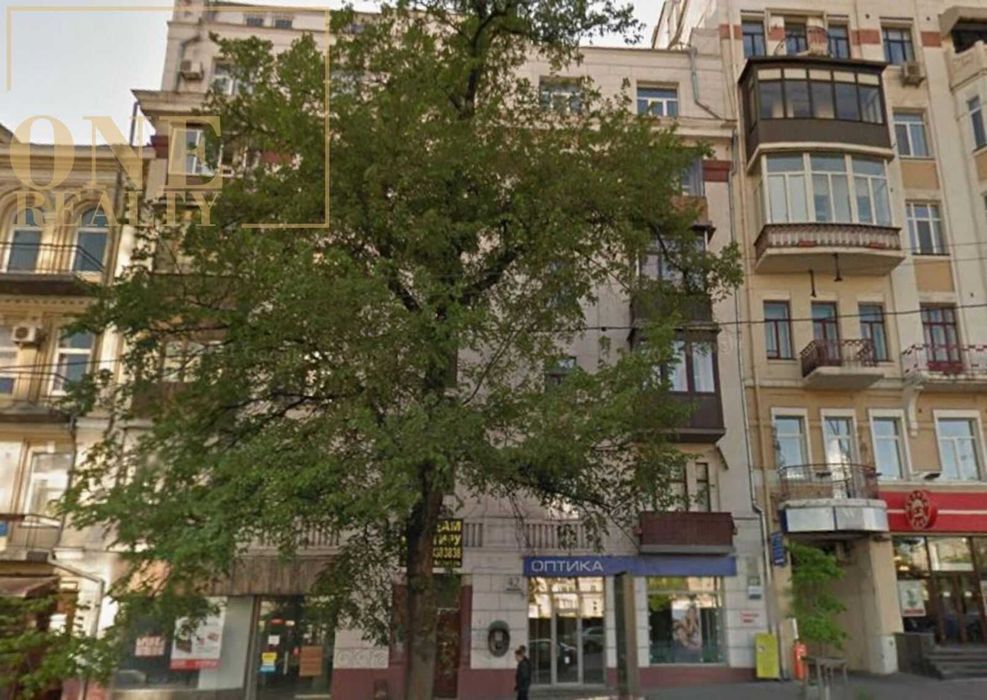 Продаж 4к квартири ЦЕНТР, Високі стелі, Ліфт, Закритий двір