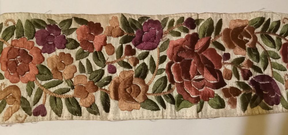 Продаю  Вишиванку.