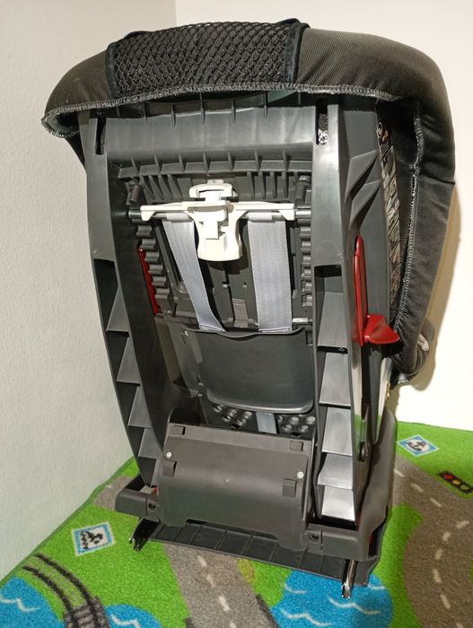 Cadeirinha Auto Britax Römer Duo Plus 9-18kg.
Ref: 10021.01