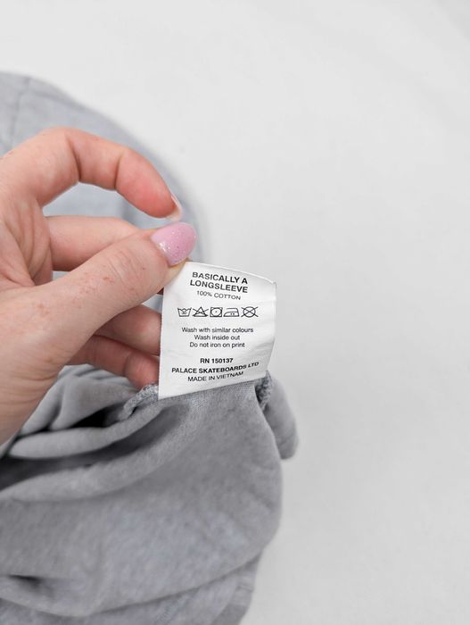 Palace szary longsleeve S logo