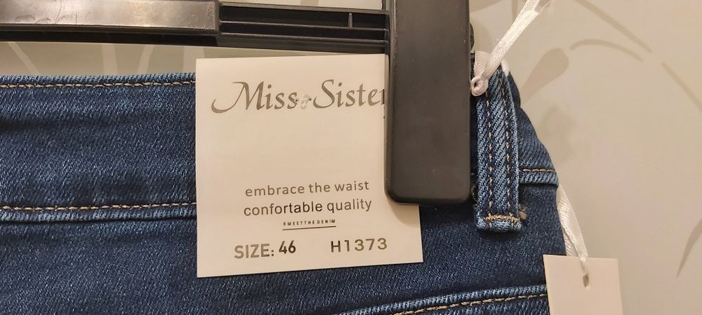 MISS SISTER włoskie elastyczne jeansy 42 nowe